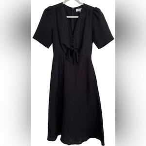 HUNTER BELL Midi Tie-Front Dress. Size 6.